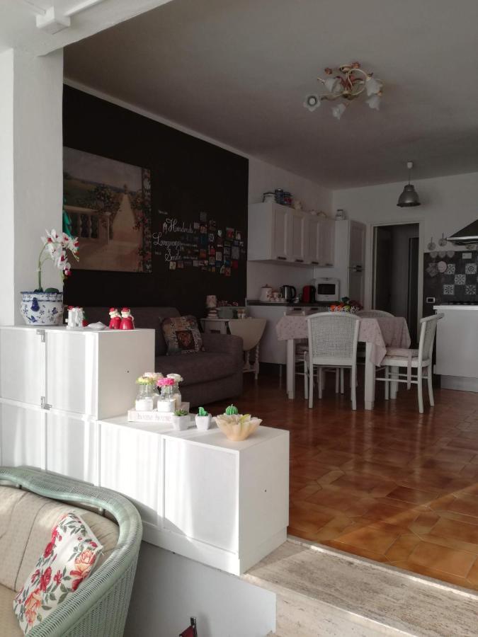 La Casa Del Mare Appartement Carrara Buitenkant foto
